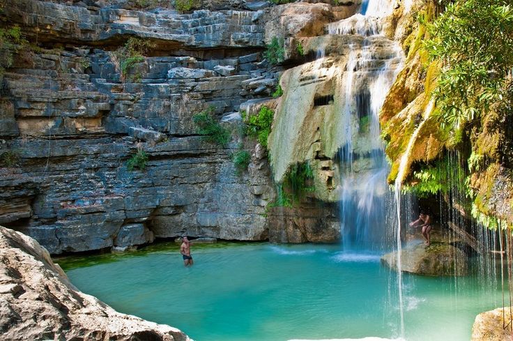 Treasures of the West and magic of Southern Madagascar